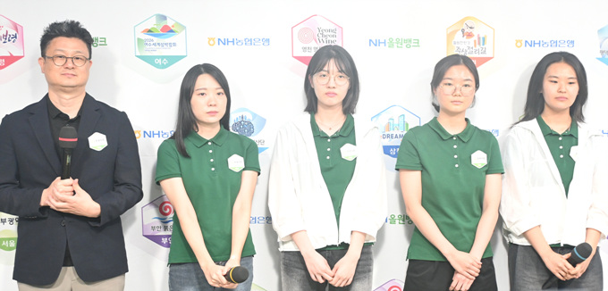 Yvhb, QrapZ, gtimg Yvhb, QrapZ, gtimg