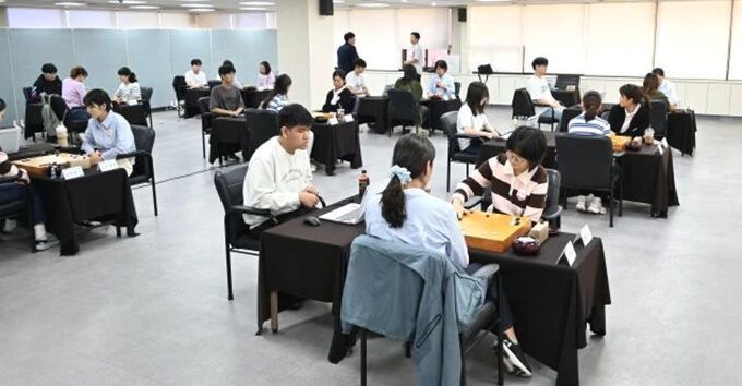 功劳, 吴依铭再胜 功劳, 吴依铭再胜